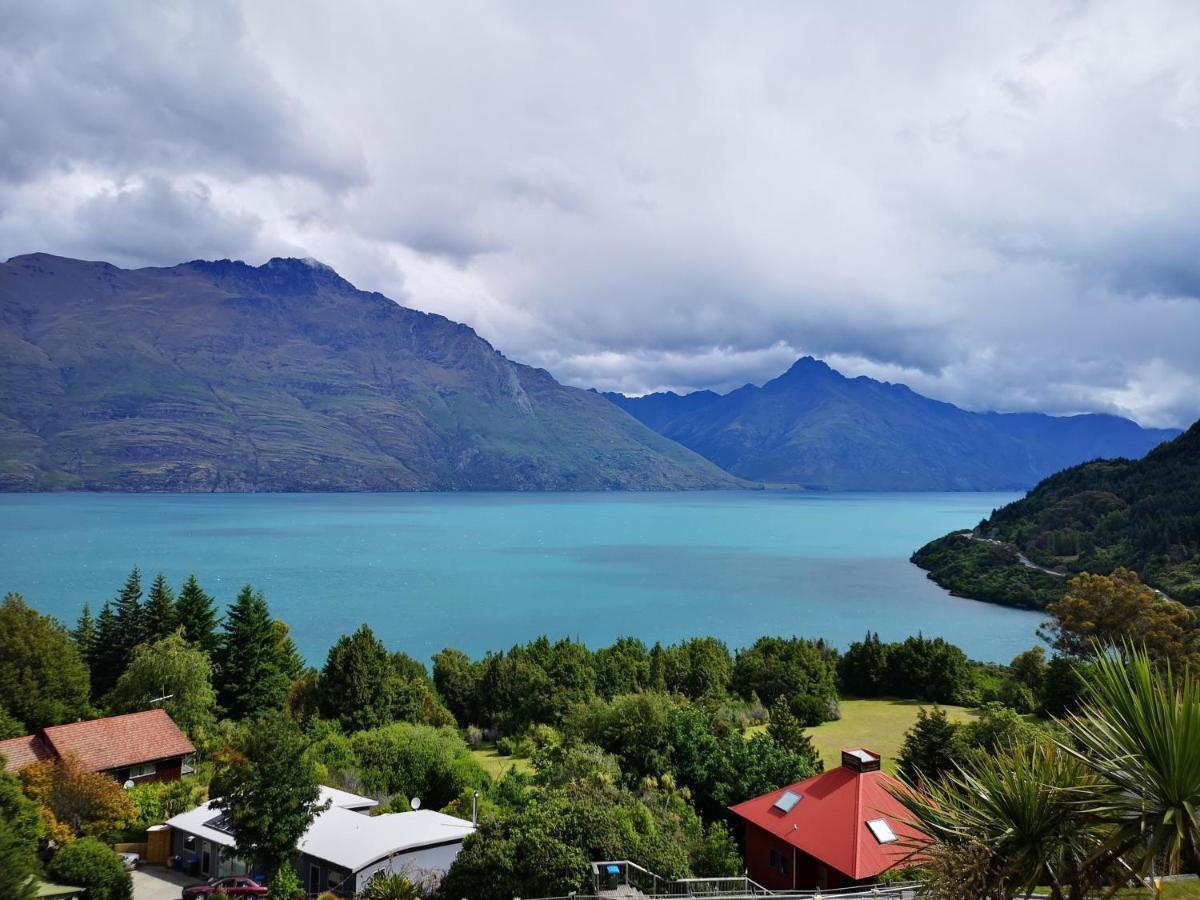 Holiday home Lakeview Home-5mins To Town *